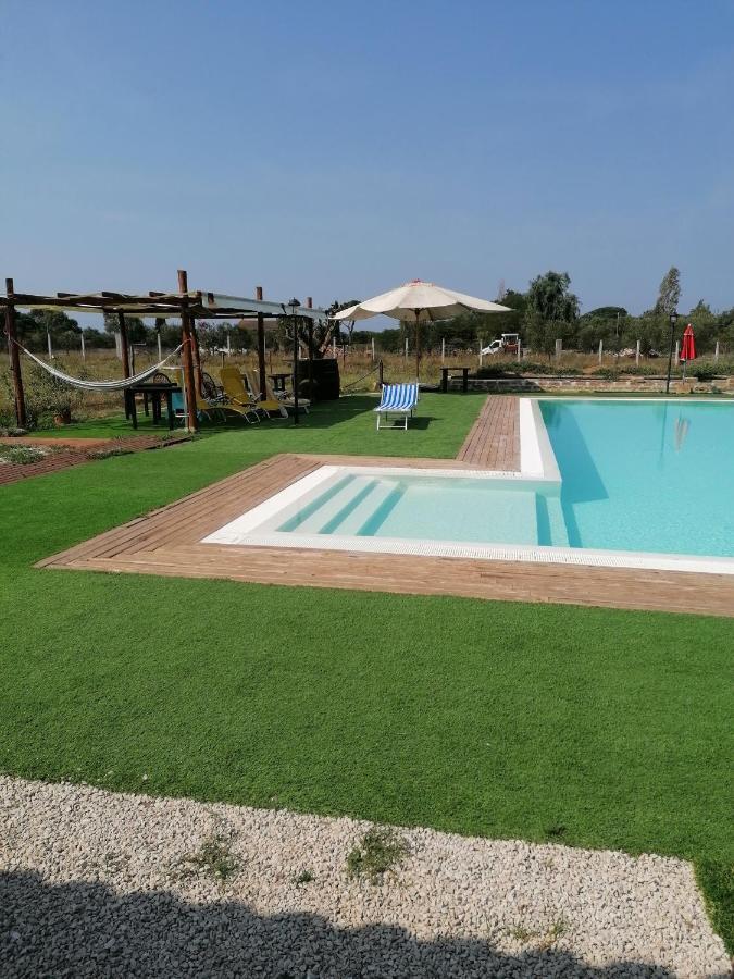 Agriturismo Oca Giuliva Lido dei Pini Buitenkant foto